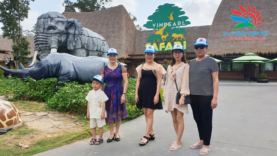  
Du lịch Phú Quốc giá rẻ, tiết kiệm chi phí du lịch cho gia đình.