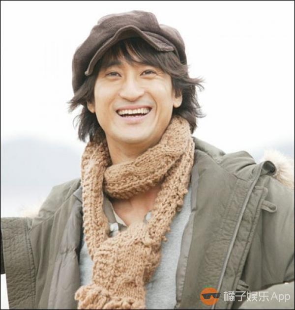  
Shin Hyun Joon nổi tiếng với vai diễn Han Tae Hwa trong Nấc Thang Lên Thiên Đường. (Ảnh: Baidu).
