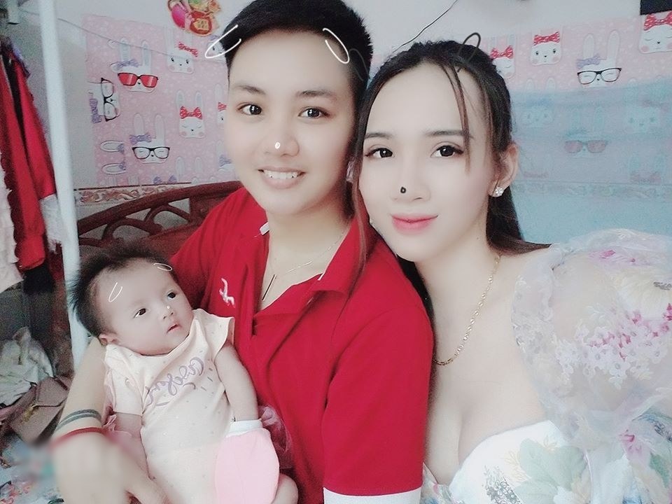  
Gia đình nhỏ hạnh phúc của Minh Khang và Minh Anh. Ảnh: FBNV