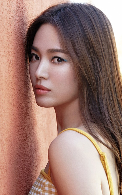  
Song Hye Kyo vẫn luôn "hút" các nhãn hàng dù hiện tại ít đóng phim. Ảnh: Twitter