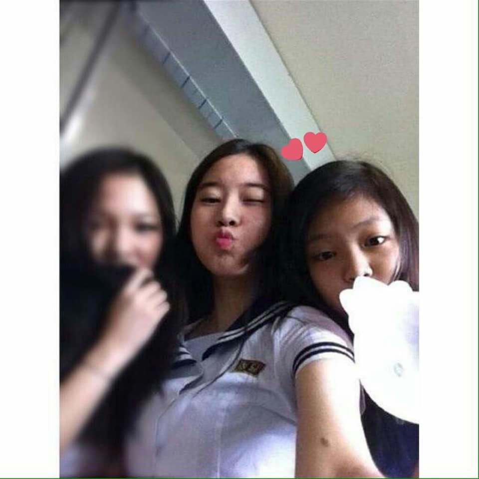  
Hình ảnh Jennie khi theo học tại trường cấp 3 Chungdam. Ảnh: Twitter