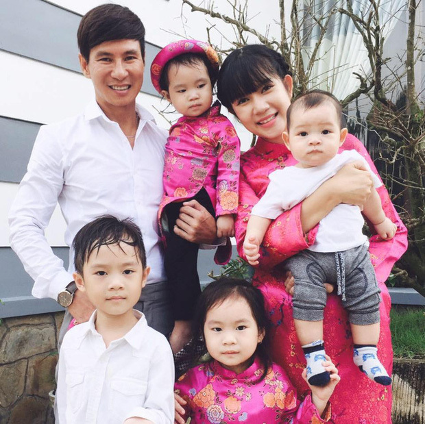 
Gia đình Lý Hải - Minh Hà đã có 4 người con. (Ảnh: FBNV)