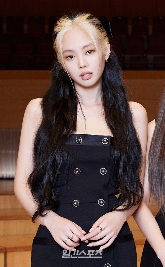  
Jennie bị đe dọa tính mạng khiến netizen lo lắng. (Ảnh: Naver).
