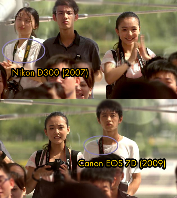  
Trong phim Bên Nhau Trọn Đời, Triệu Mặc Sênh học đại học vào năm 2002, nhưng trong phân cảnh này lại xuất hiện 2 chiếc máy ảnh đời mới (Ảnh Weibo)