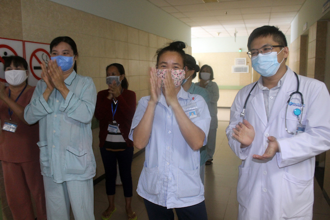  
Bệnh nhân ở Đồng Nai được cho xuất viện trong ngày 23/8 (Ảnh: Bộ Y tế)