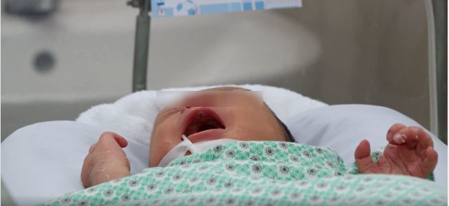  
Hình ảnh mới nhất của em bé khi được theo dõi sức khỏe tại Bệnh viện Xanh Pôn. (Ảnh: VNExpress)
