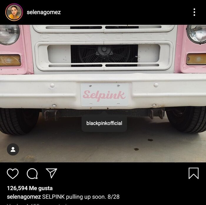  
Chiếc xe được Selena đăng tải thật trùng hợp là cũng hao hao xe tải bán kem (Ảnh: Chụp màn hình)