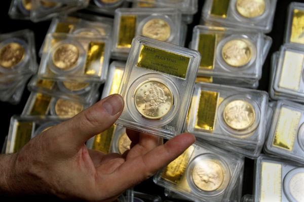  
Liệu hơn 1 nghìn đồng vàng này có phải là của vụ trộm từng làm xôn xao nước Mỹ? (Ảnh: The World News)