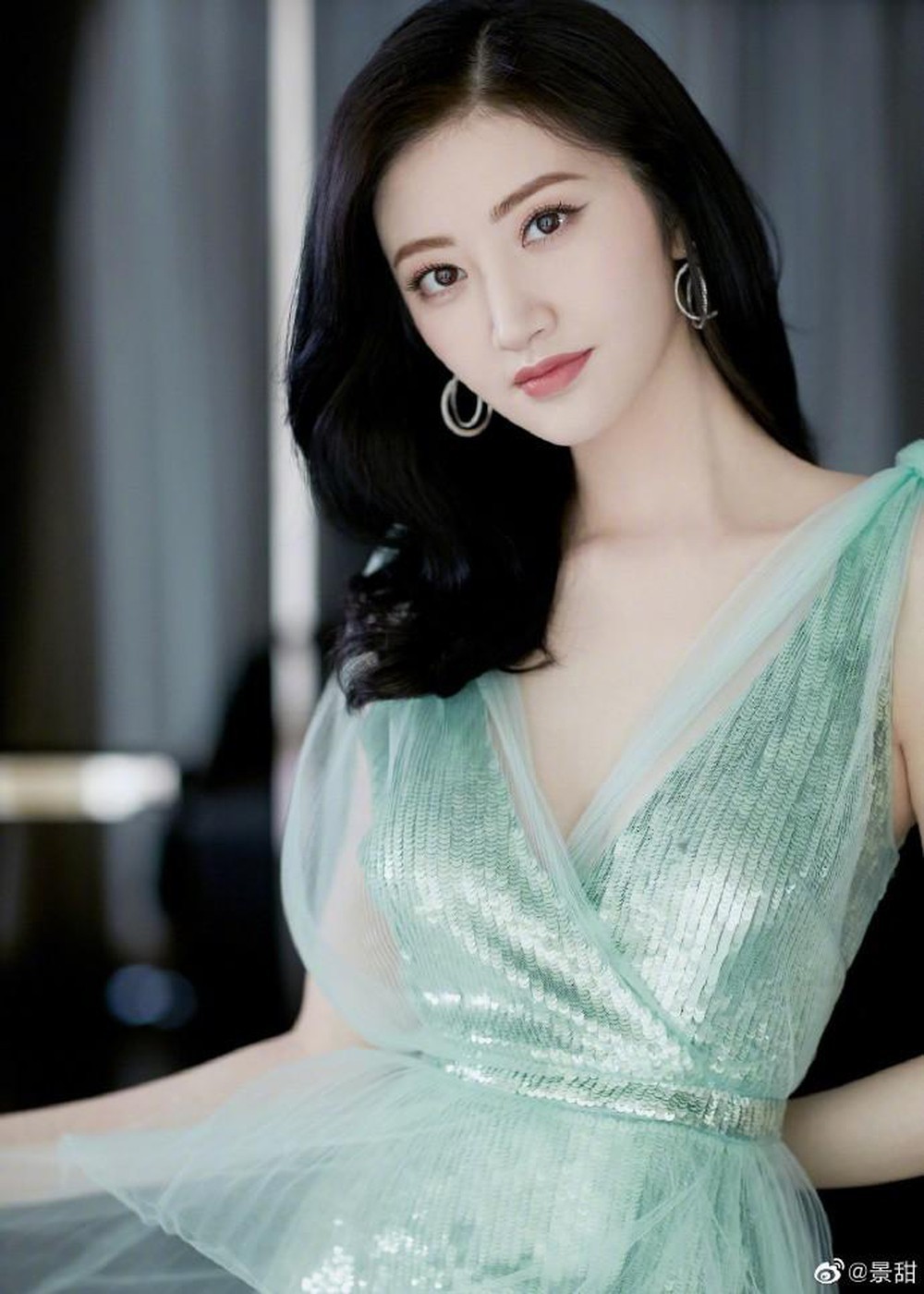  
Nữ diễn viên đã chia tay sau khi phát hiện ra bạn trai có vấn đề về nhân phẩm. Ảnh: Weibo