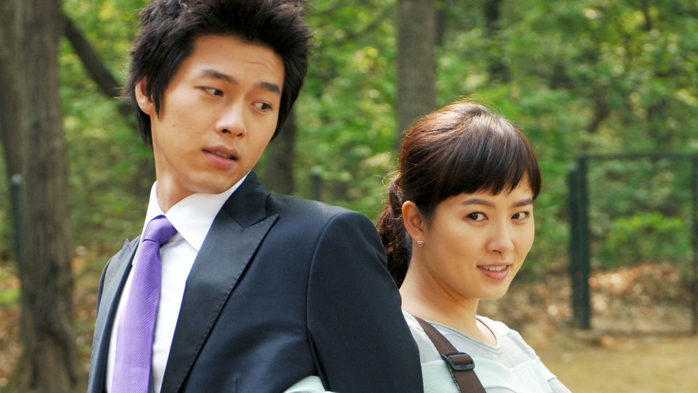 Hyun Bin là nam thần hàng đầu trong lòng của phần lớn khán giả yêu thích phim ảnh Hàn Quốc (Ảnh: Koreaboo)