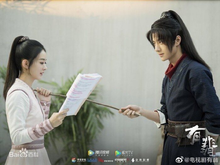 
Triệu Lệ Dĩnh và Vương Nhất Bác là hai cái tên hot của bộ phim (Ảnh Weibo)