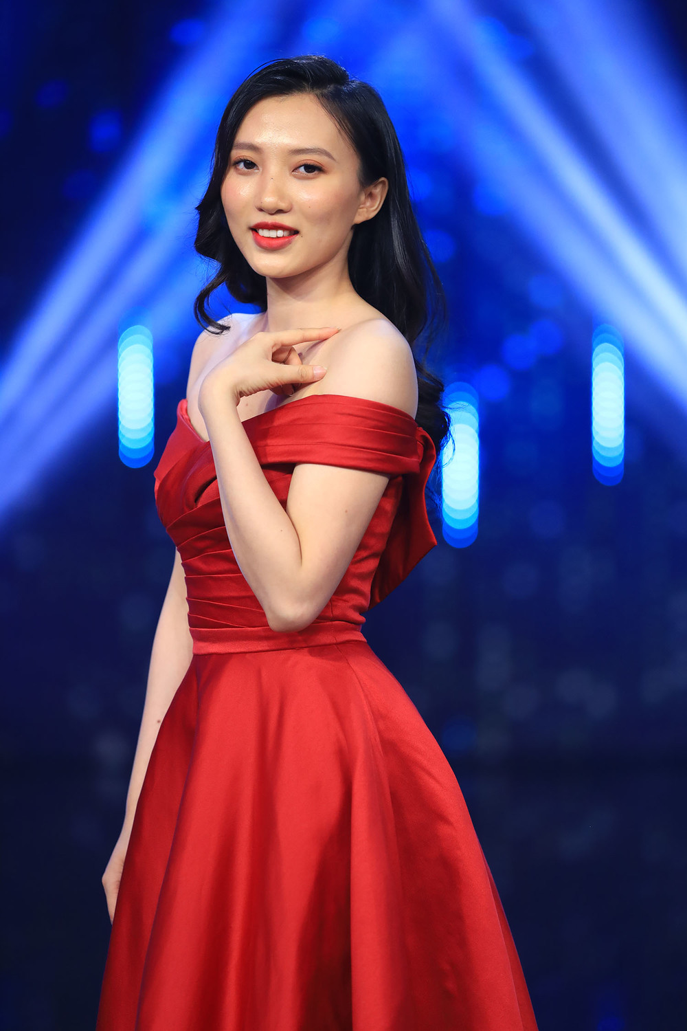  
Siêu trí tuệ Việt Nam 2019 bất ngờ làm nữ chính tập cuối của "Người ấy là ai" mùa 3 (Ảnh: FBNV).
