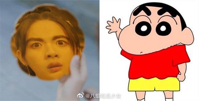 
Thậm chí tạo hình này còn bị so sánh với hình ảnh nhân vật Shin - Cậu Bé Bút Chì. (Ảnh: Weibo)