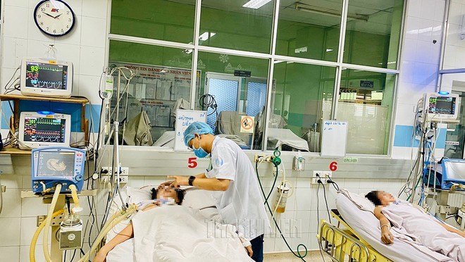 
Bệnh viện Chợ Rẫy tiếp nhận thêm một ca bệnh nguy kịch liên quan việc sử dụng pate Minh Chay. (Ảnh: Thanh Niên).