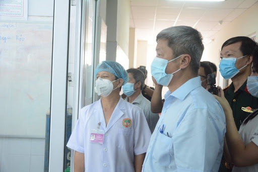 
Thứ trưởng Bộ Y tế Nguyễn Trường Sơn. (Ảnh: Lao Động)