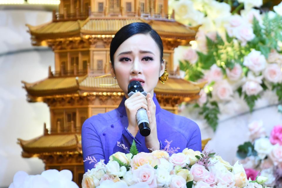  
Beauty permeates her parents' birthdays (Photo: FBNV).  - Vietnamese Stars News - Vietnamese Stars News - Vietnamese Stars Scandal - Stars News - Stars News