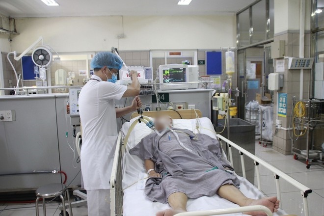  
Nhiều bệnh nhân ngộ độc pate Minh Chay đều trong tình trạng nặng. (Ảnh: Bệnh viện Bạch Mai)