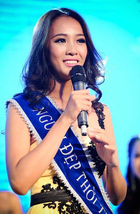 
Phan Thị Thu Phương trả lời ứng xử tại Hoa hậu Đại Dương 2014. (Ảnh: T.H)