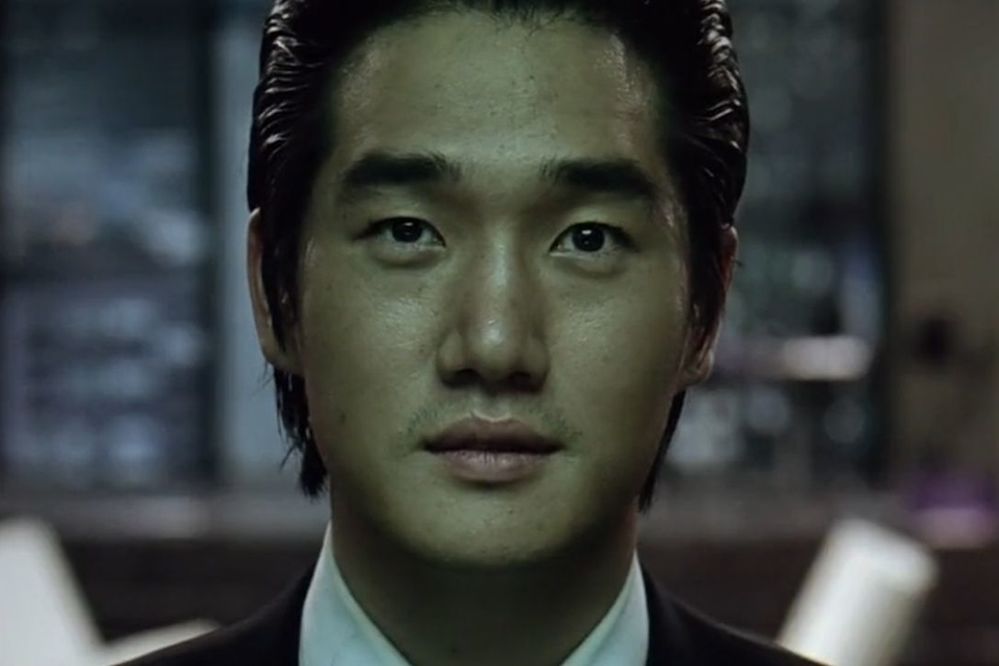 Yoo Ji Tae chinh phục hoàn toàn khi vào vai Lee Woo Jin vừa đáng sợ vừa tội nghiệp (Ảnh: Pinterest)