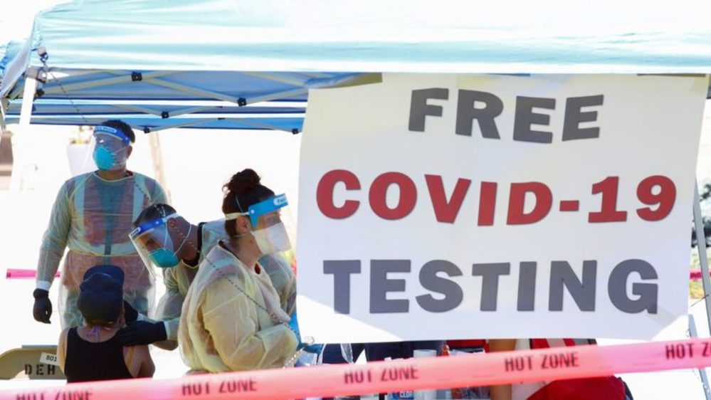  
Một khu vực xét nghiệm Covid-19 miễn phí. (Ảnh: AFP)