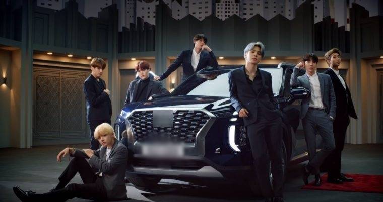 
BTS quảng cáo cho một nhãn hàng xe hơi. (Ảnh: Twitter).