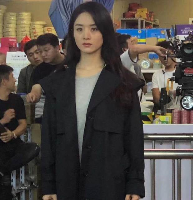 
Triệu Lệ Dĩnh tham gia diễn xuất trong bộ phim mới "Hạnh phúc đến vạn gia". 