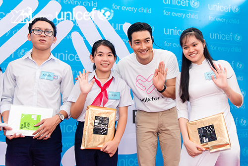  
Năm 2019, Siwon đến với Việt Nam trong vai trò Đại diện đặc biệt của UNICEF Hàn Quốc. (Ảnh: YAN)