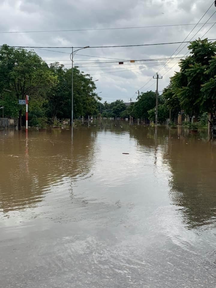  
Lũ lụt nghiêm trọng tại các tỉnh miền Trung. (Ảnh: Quảng Trị 24h).