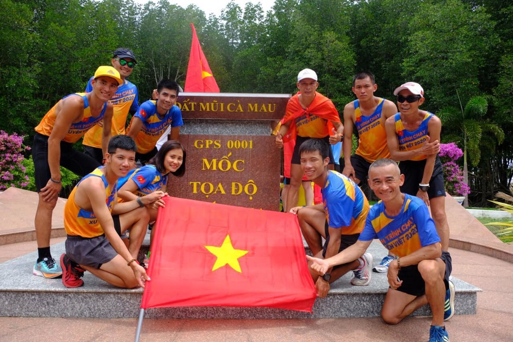  
Hành trình chạy bộ nhân ái lần này cũng giúp anh làm quen với những người cùng sở thích khắp 30 tỉnh thành. (Ảnh: Bình Nguyễn Văn)