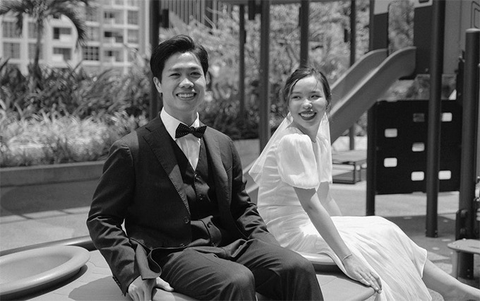  
Ảnh cưới chụp ở công viên đơn giản của Công Phượng và Viên Minh. (Ảnh: Bobbytuan)