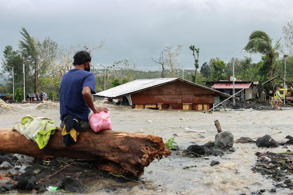  
Bão Goni (bão số 10) đã gây thiệt hại nặng nề cho Philippines. (Ảnh: CNN)