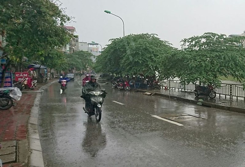  
Hà Nội sẽ có mưa nhiều trong vài ngày tới. (Ảnh: Tiền Phong).
