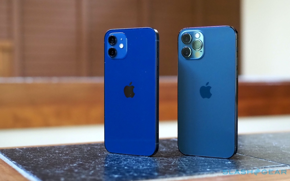  
iPhone 12 và iPhone 12 Pro sẽ còn giảm giá. (Ảnh: TechRadar).