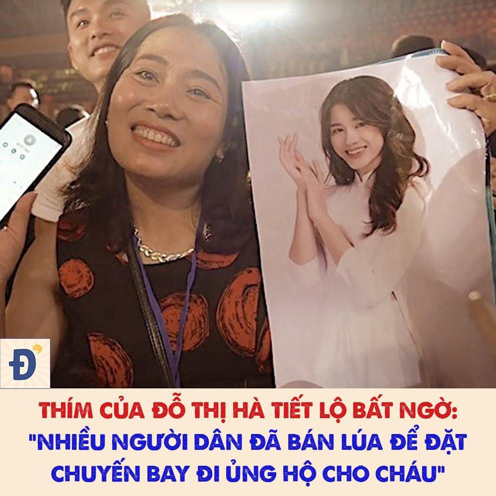  
Thím của Hoa hậu vẫn nhiệt tình cầm trên tay hình ảnh cháu gái ủng hộ đến những phút cuối cùng của chương trình. (Ảnh: Chụp màn hình) - Tin sao Viet - Tin tuc sao Viet - Scandal sao Viet - Tin tuc cua Sao - Tin cua Sao