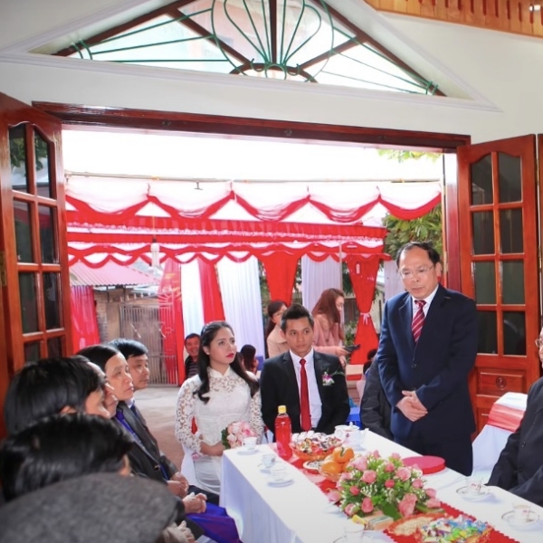  
Lễ cưới diễn ra tại Cao Bằng trong không khí ấm cúng (Ảnh chụp màn hình)