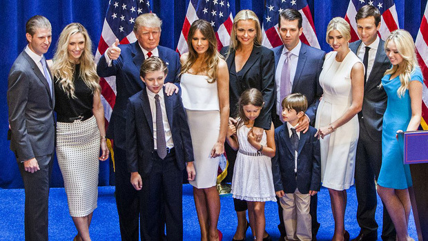  
Gia đình ông Trump xuất hiện tại sự kiện. (Ảnh: AFP)