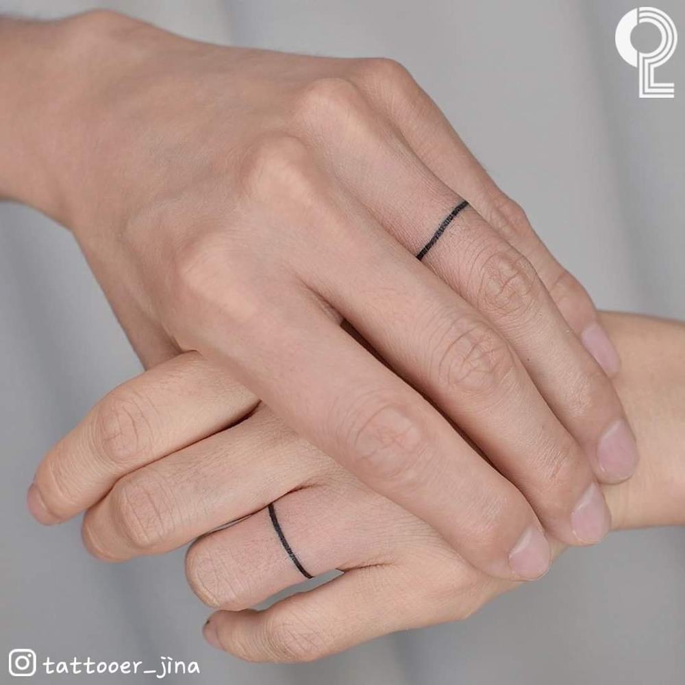 Trào lưu xăm đôi ở ngón tay thay vì đeo nhẫn cặp của giới trẻ xứ Hàn
