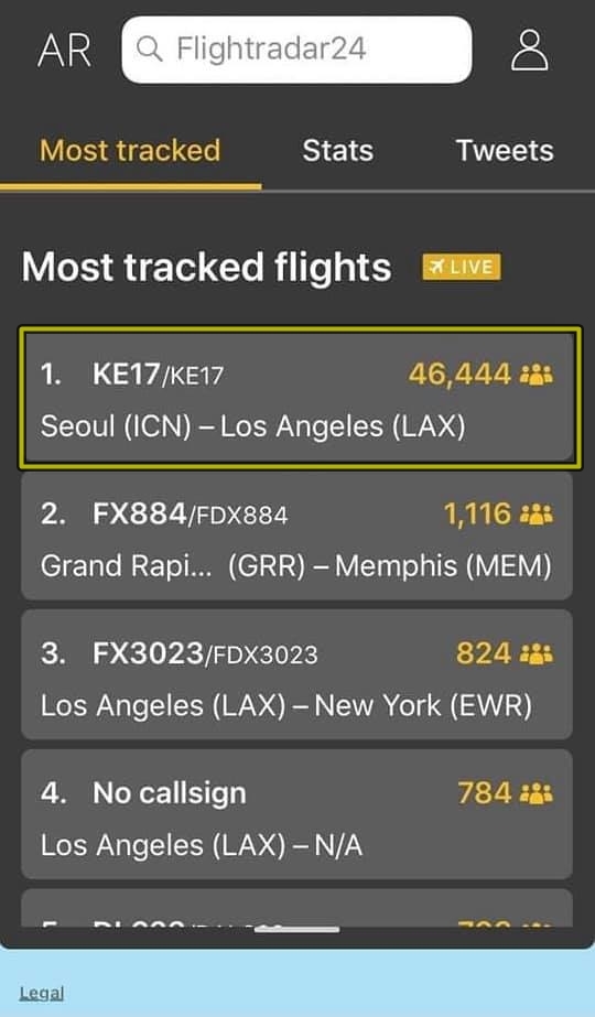  Đỉnh điểm có tới gần 50 nghìn người theo dõi chuyến bay KE17. (Ảnh: FB H.D)