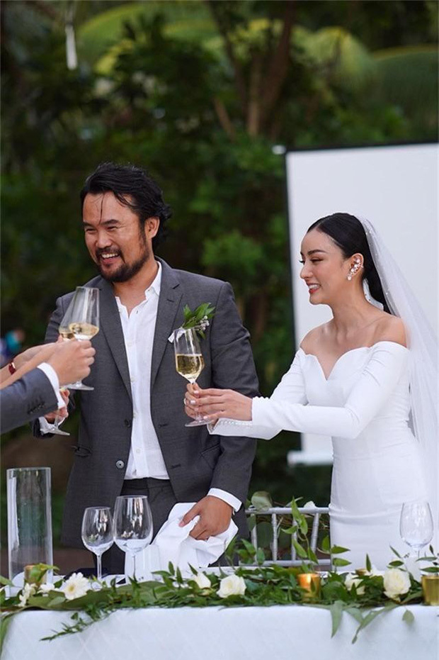  
Đám cưới xa hoa của Angela Chu được chú ý trước đó. (Ảnh: FBNV)
