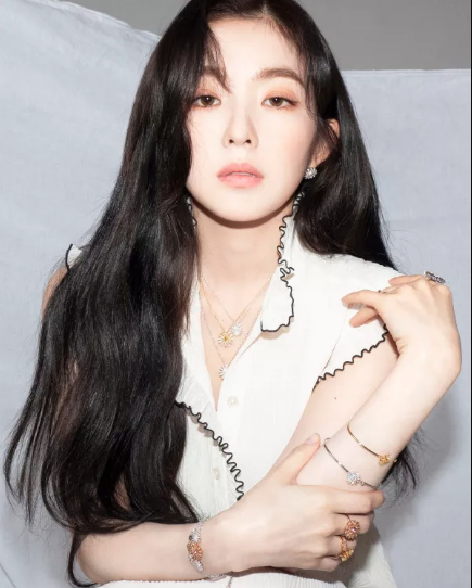 
Scandal khiến hình ảnh của Irene bị ảnh hưởng nghiêm trọng. (Ảnh: Naver)