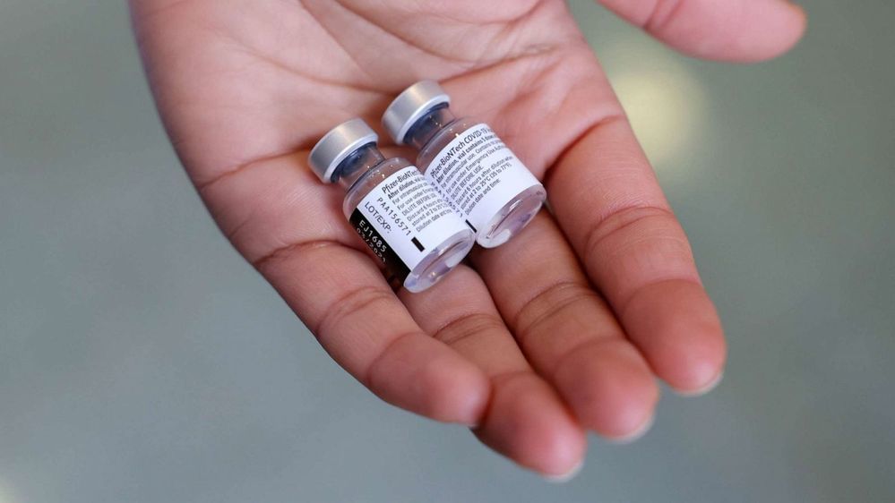  
Vaccine Covid-19 của hãng Pfizer/BioNTech. (Ảnh: Reuters).