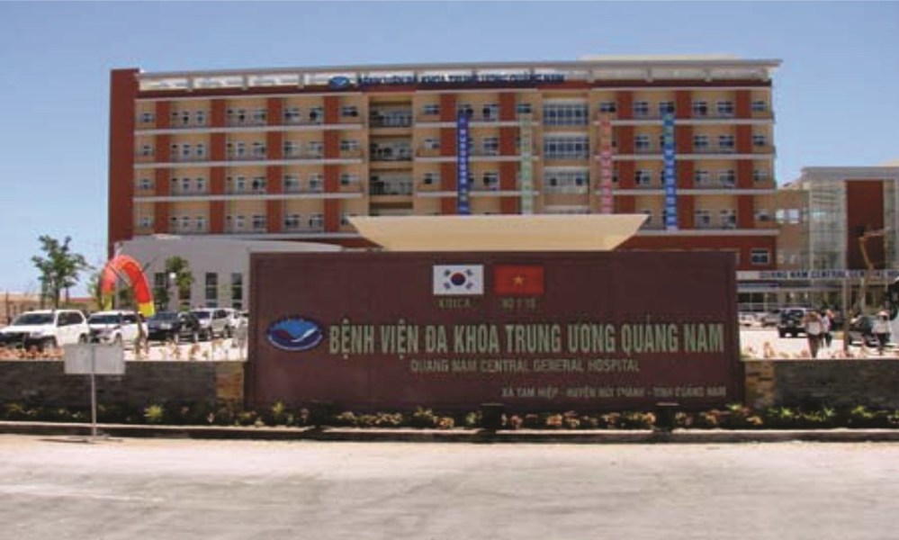 
Bệnh viện đa khoa Trung ương Quảng Nam, nơi bệnh nhân 74 tuổi đang điều trị (Ảnh: Bnews)