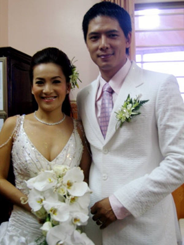  
Hai người kết hôn vào năm 2008. (Ảnh: FBNV) - Tin sao Viet - Tin tuc sao Viet - Scandal sao Viet - Tin tuc cua Sao - Tin cua Sao