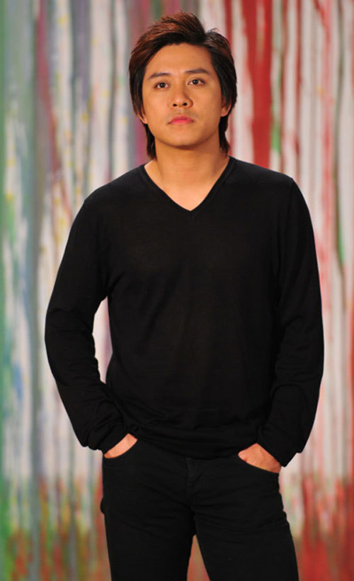 
Tuấn Hưng từng là nam ca sĩ điển trai và đào hoa nhất nhì showbiz Việt. (Ảnh: VnExpress)