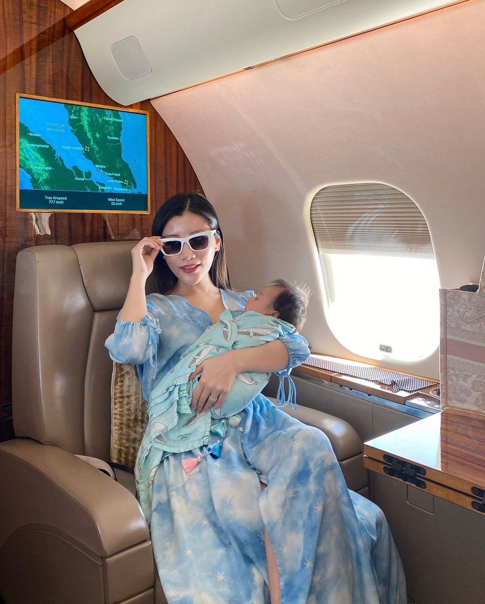  
Ái nữ của tỷ phú giàu nhất Malaysia giờ đang là bà mẹ một con được hâm mộ. (Ảnh: 178 ins)