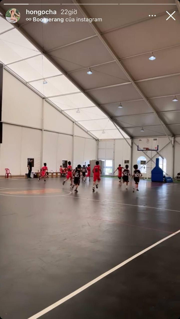  
Hồ Ngọc Hà cập nhật hình ảnh đến trường cổ vũ Subeo thi đấu. Ảnh: Chụp màn hình