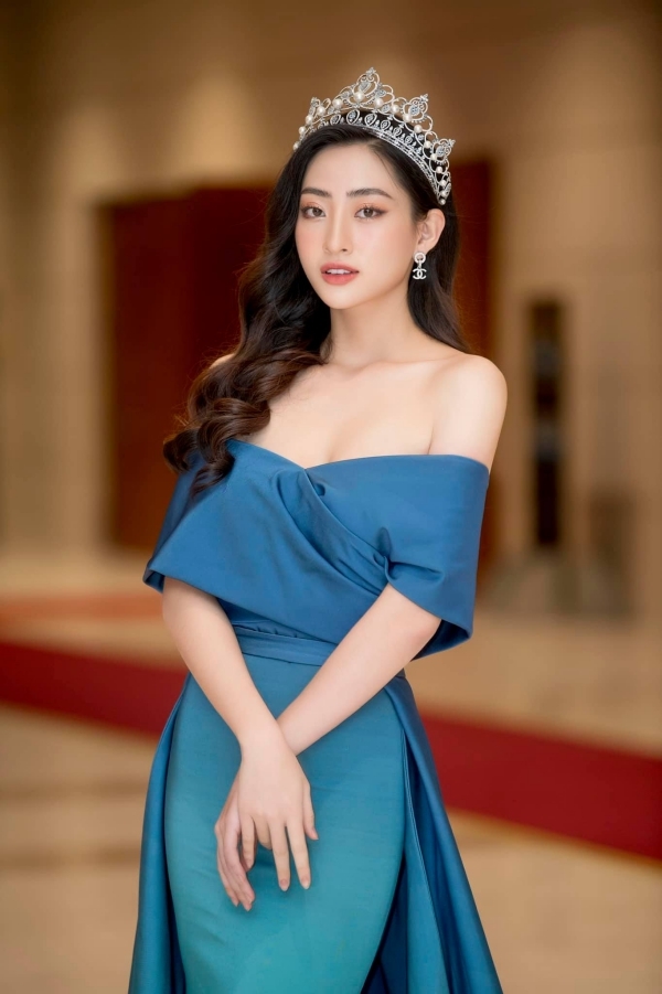  
Hoa hậu Lương Thùy Linh ghi được nhiều dấu ấn trong suốt gần 2 năm qua (Ảnh: FBNV).