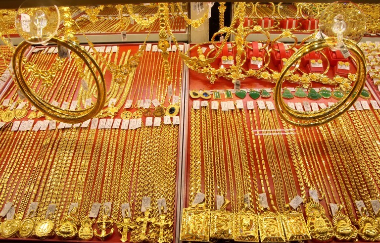  Vàng được chế tác thành nhiều loại trang sức (Ảnh: Thanh niên)