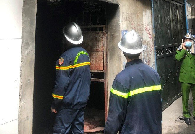 Cháy phòng trọ sau lễ cúng ông Công ông Táo, 4 sinh viên ...