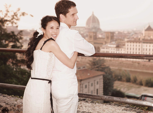  
Cặp đôi kết hôn năm 2011 tại Ý. (Ảnh: Eva)